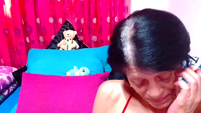 Snapshot of SLUTTYROXY chatting on 16, 10, 2025 SLUTTYROXY online show from 16, 10, 2025