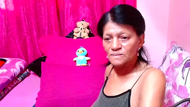 SLUTTYROXY online show from 1, 12, 2025