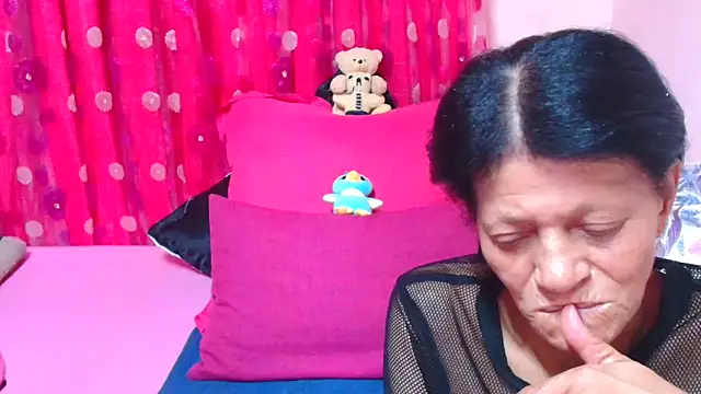 SLUTTYROXY online show from 20, 2, 2026