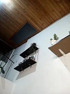 loveuu-bae online show from 5, 1, 2025