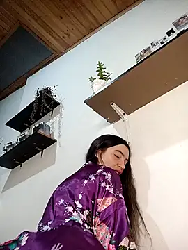 loveuu-bae online show from 3, 2, 2025