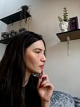 loveuu-bae online show from 5, 2, 2025