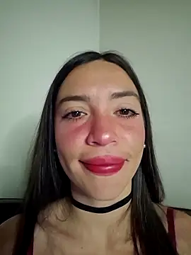 Snapshot of loveuu-bae chatting on 14, 12, 2025 loveuu-bae online show from 14, 12, 2025