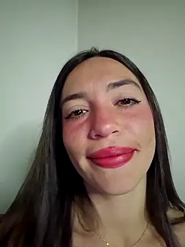 Snapshot of loveuu-bae chatting on 14, 12, 2025 loveuu-bae online show from 14, 12, 2025