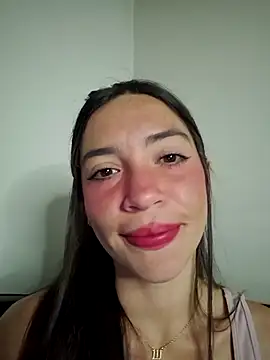 Snapshot of loveuu-bae chatting on 16, 12, 2025 loveuu-bae online show from 16, 12, 2025