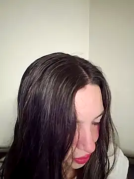 Snapshot of loveuu-bae chatting on 25, 2, 2026 loveuu-bae online show from 25, 2, 2026