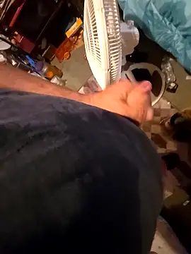 UncutHammer69 online show from 22, 4, 2026