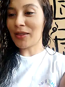 Snapshot of kinky_mila@xh chatting on 9, 12, 2024 kinky milaxh online show from 9, 12, 2024