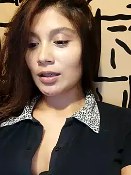 Snapshot of kinky_mila@xh chatting on 22, 1, 2025 kinky milaxh online show from 22, 1, 2025