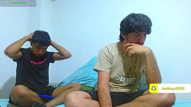 Snapshot of biglatin80 chatting on 22, 10, 2025 biglatin80 online show from 22, 10, 2025