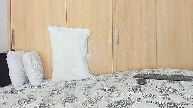 Snapshot of Austin_Bitch chatting on 21, 1, 2025 Austin Bitch online show from 21, 1, 2025