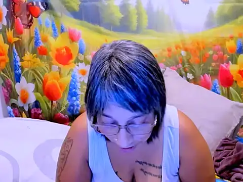 Snapshot of indianroxy chatting on 21, 4, 2026 indianroxy online show from 21, 4, 2026