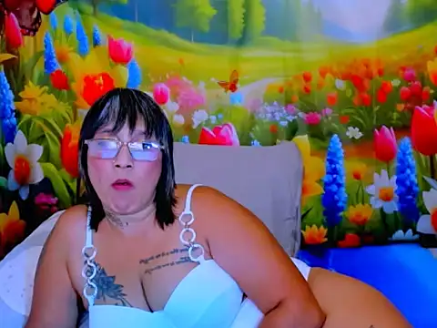 Snapshot of indianroxy chatting on 23, 5, 2026 indianroxy online show from 23, 5, 2026