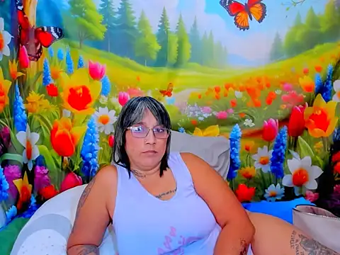 Snapshot of indianroxy chatting on 31, 5, 2026 indianroxy online show from 31, 5, 2026