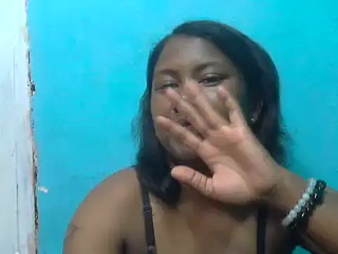 cutybigass online show from 28, 11, 2025