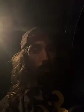 Snapshot of mikeylong chatting on 12, 12, 2024 mikeylong online show from 12, 12, 2024