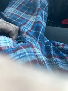 Snapshot of mikeylong chatting on 2, 1, 2025 mikeylong online show from 2, 1, 2025