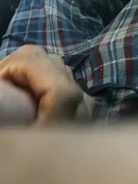 Snapshot of mikeylong chatting on 3, 1, 2025 mikeylong online show from 3, 1, 2025