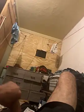 Snapshot of mikeylong chatting on 18, 10, 2025 mikeylong online show from 18, 10, 2025