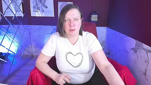 KellyPerfection online show from 18, 3, 2025