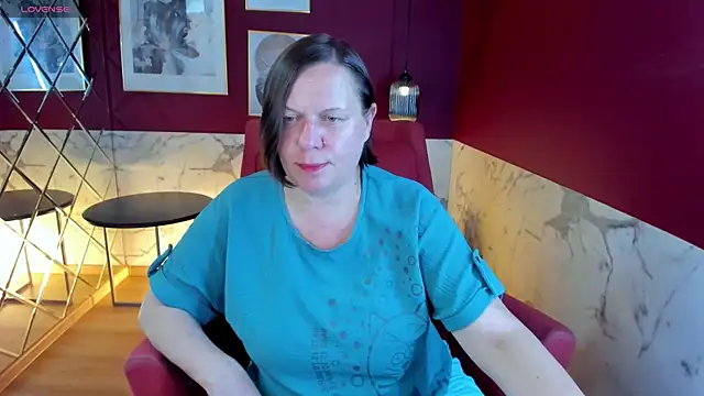 KellyPerfection online show from 3, 7, 2026