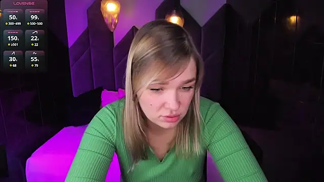 Snapshot of BellaDreamy chatting on 11, 3, 2025 BellaDreamy online show from 11, 3, 2025