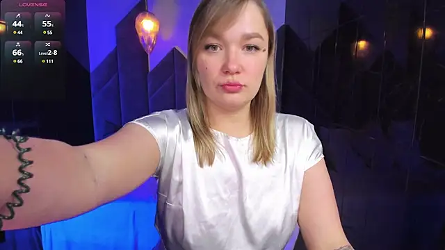 Snapshot of BellaDreamy chatting on 17, 3, 2025 BellaDreamy online show from 17, 3, 2025