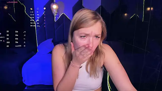 Snapshot of BellaDreamy chatting on 26, 9, 2025 BellaDreamy online show from 26, 9, 2025