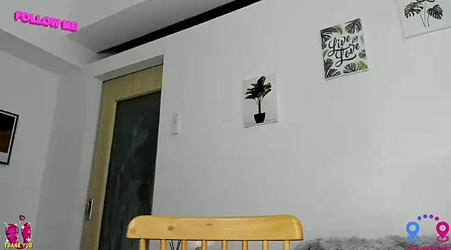 Snapshot of hottycrishina chatting on 21, 3, 2025 hottycrishina online show from 21, 3, 2025