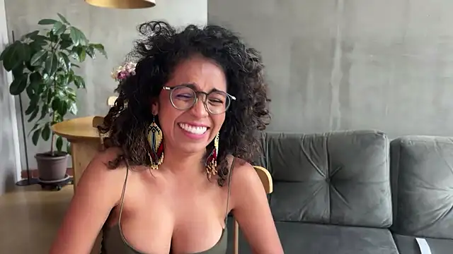 illaroom online show from 22, 2, 2025