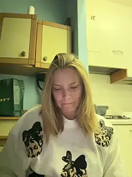 Snapshot of AnastasiaAniess chatting on 25, 12, 2024 AnastasiaAniess online show from 25, 12, 2024