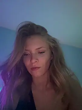 Snapshot of AnastasiaAniess chatting on 7, 1, 2025 AnastasiaAniess online show from 7, 1, 2025