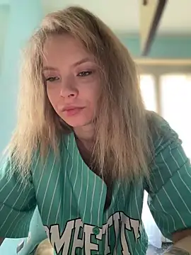 Snapshot of AnastasiaAniess chatting on 3, 2, 2025 AnastasiaAniess online show from 3, 2, 2025