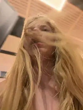 Snapshot of AnastasiaAniess chatting on 15, 6, 2026 AnastasiaAniess online show from 15, 6, 2026