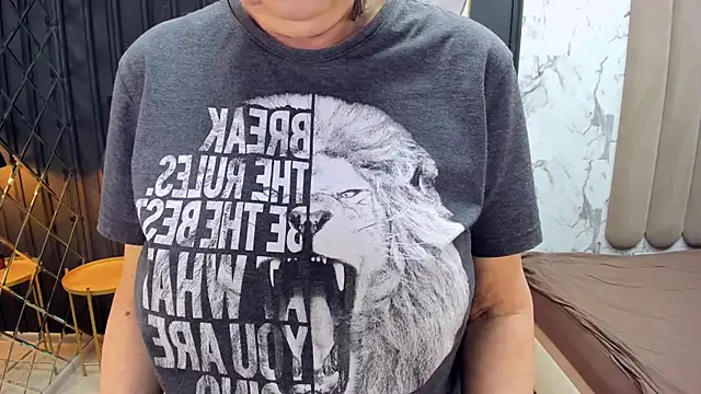 Snapshot of LindaPassionate chatting on 18, 12, 2024 LindaPassionate online show from 18, 12, 2024