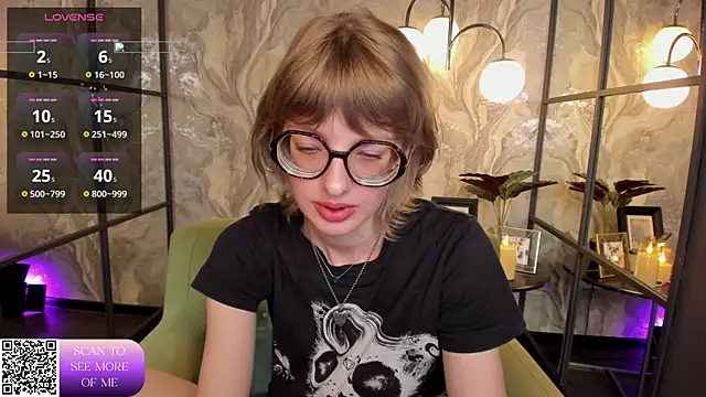 Snapshot of RubySoft chatting on 15, 5, 2026 RubySoft online show from 15, 5, 2026