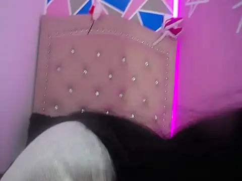 violetaass online show from 2, 12, 2024