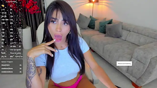 Sarah Stone  online show from 27, 2, 2025