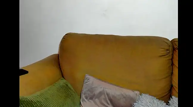 GlamourousKassy online show from 13, 3, 2025