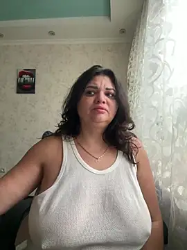 Snapshot of littleRikka chatting on 15, 1, 2025 littleRikka online show from 15, 1, 2025