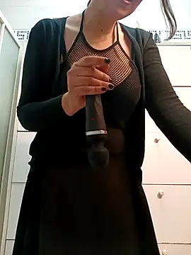 Snapshot of Dolcissima33 chatting on 21, 2, 2025 Dolcissima33 online show from 21, 2, 2025