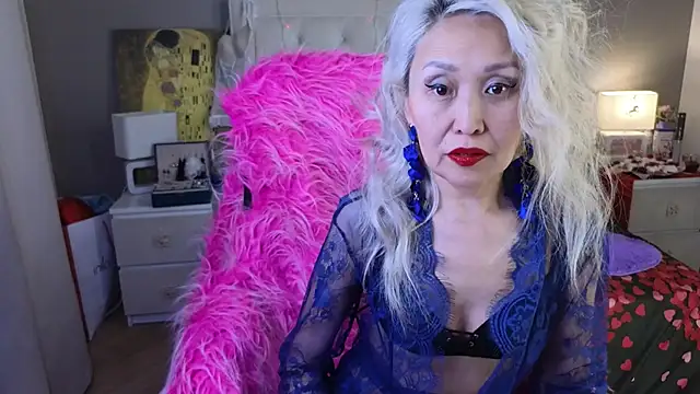 RoxalanaStar online show from 18, 2, 2026