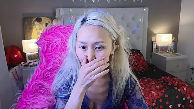 RoxalanaStar online show from 20, 2, 2026