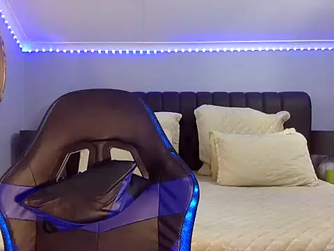 BOOTYBANGER24xx online show from 12, 11, 2025