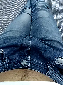 Snapshot of Babyucum4me chatting on 8, 12, 2024 Babyucum4me online show from 8, 12, 2024