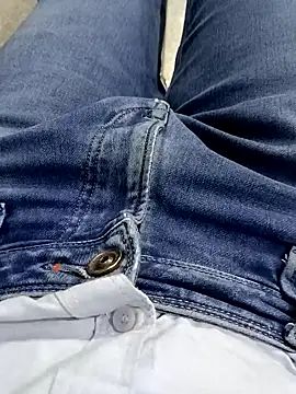 Snapshot of Babyucum4me chatting on 27, 1, 2025 Babyucum4me online show from 27, 1, 2025