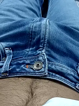 Snapshot of Babyucum4me chatting on 17, 3, 2025 Babyucum4me online show from 17, 3, 2025