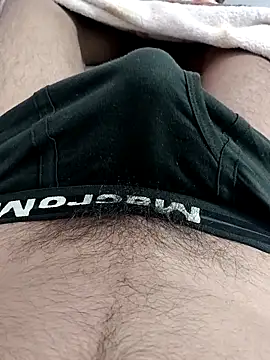 Snapshot of Babyucum4me chatting on 24, 11, 2025 Babyucum4me online show from 24, 11, 2025