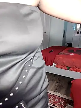 Snapshot of HotSpicyGujju chatting on 22, 2, 2025 HotSpicyGujju online show from 22, 2, 2025