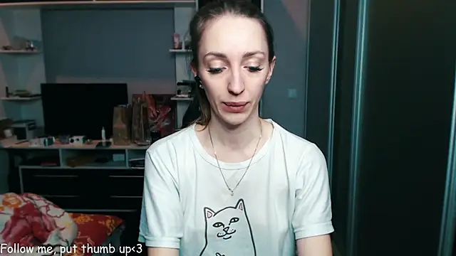 Snapshot of Natalimeowks chatting on 1, 1, 2025 Natalimeowks online show from 1, 1, 2025